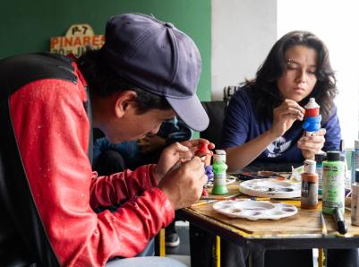 Muestra de dioramas Kings Crew. Foto: Juanita Gonzáles Cardona